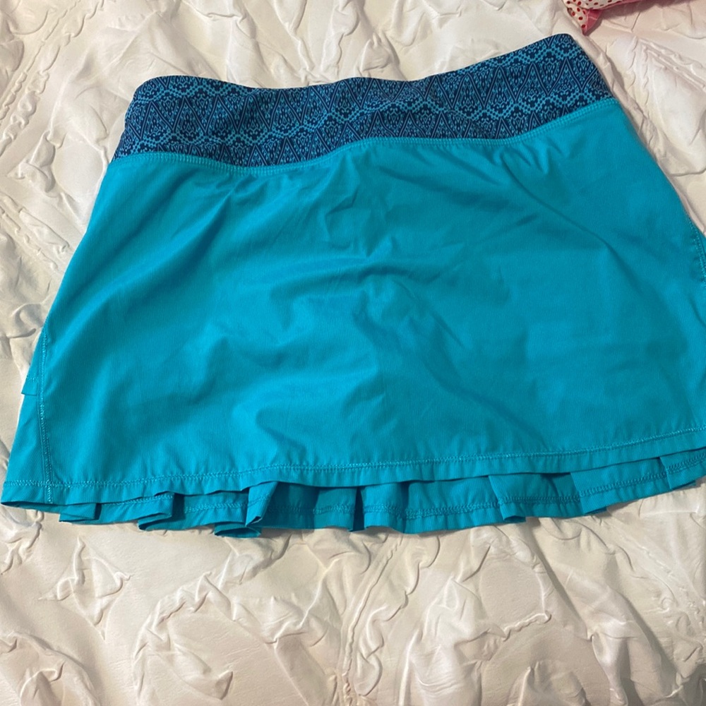 Size 14 teal ivivva skirt